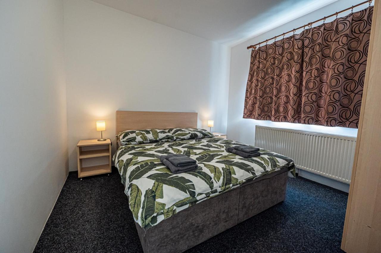 Xlsuite Apartment Comfort ピエシュチャニ エクステリア 写真